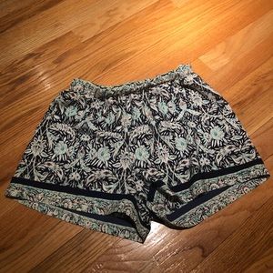 patterned flowy shorts